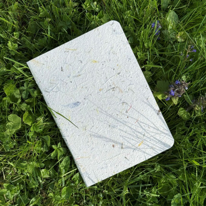 Sešit s lučními květy